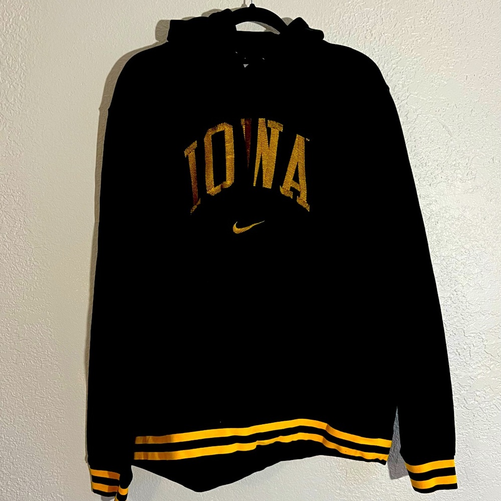Nike Hooded Sweatshirt, Iowa Hawkeyes, Men’s XL